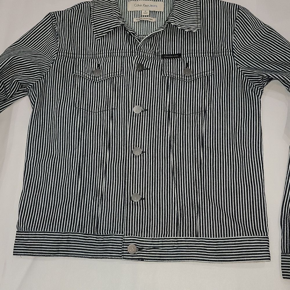 Calvin Klein Clean Line Trucker Teddy Stripe Engineer Denim Jacket NWOT Size M - Picture 6 of 10